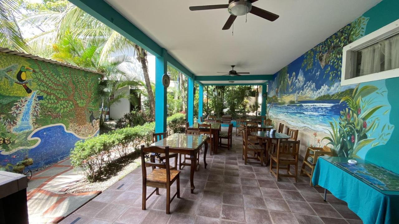 La Posada Jungle Hotel Мануел Антонио Екстериор снимка